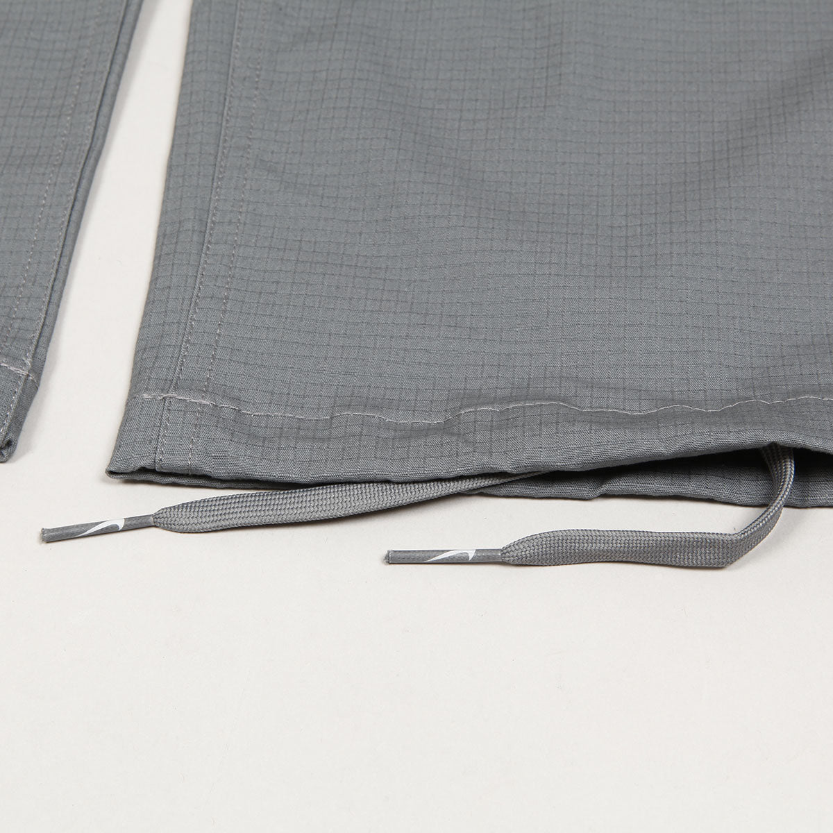 Nike SB Kearny Cargo Pants Smoke Grey