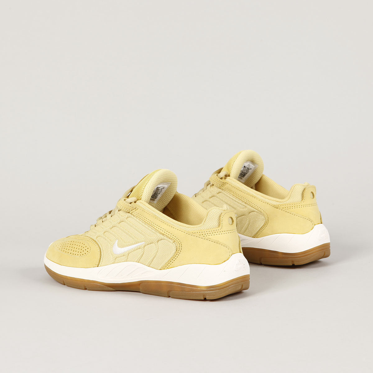 Nike SB Vertebrae ISO Saturn Gold