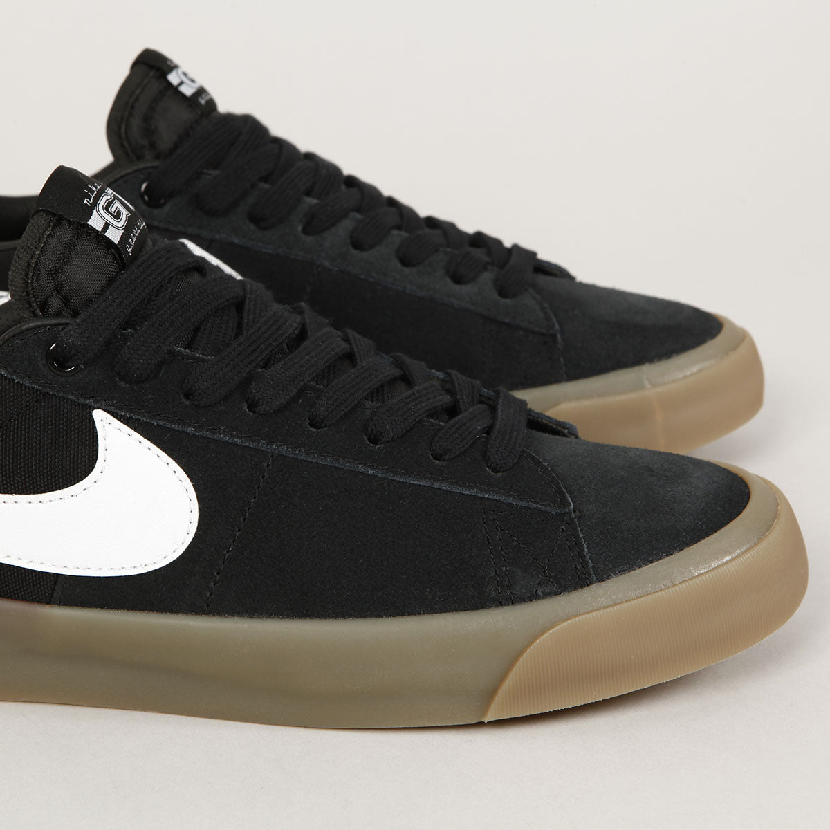 Nike SB Blazer Low Pro GT Black White Gum