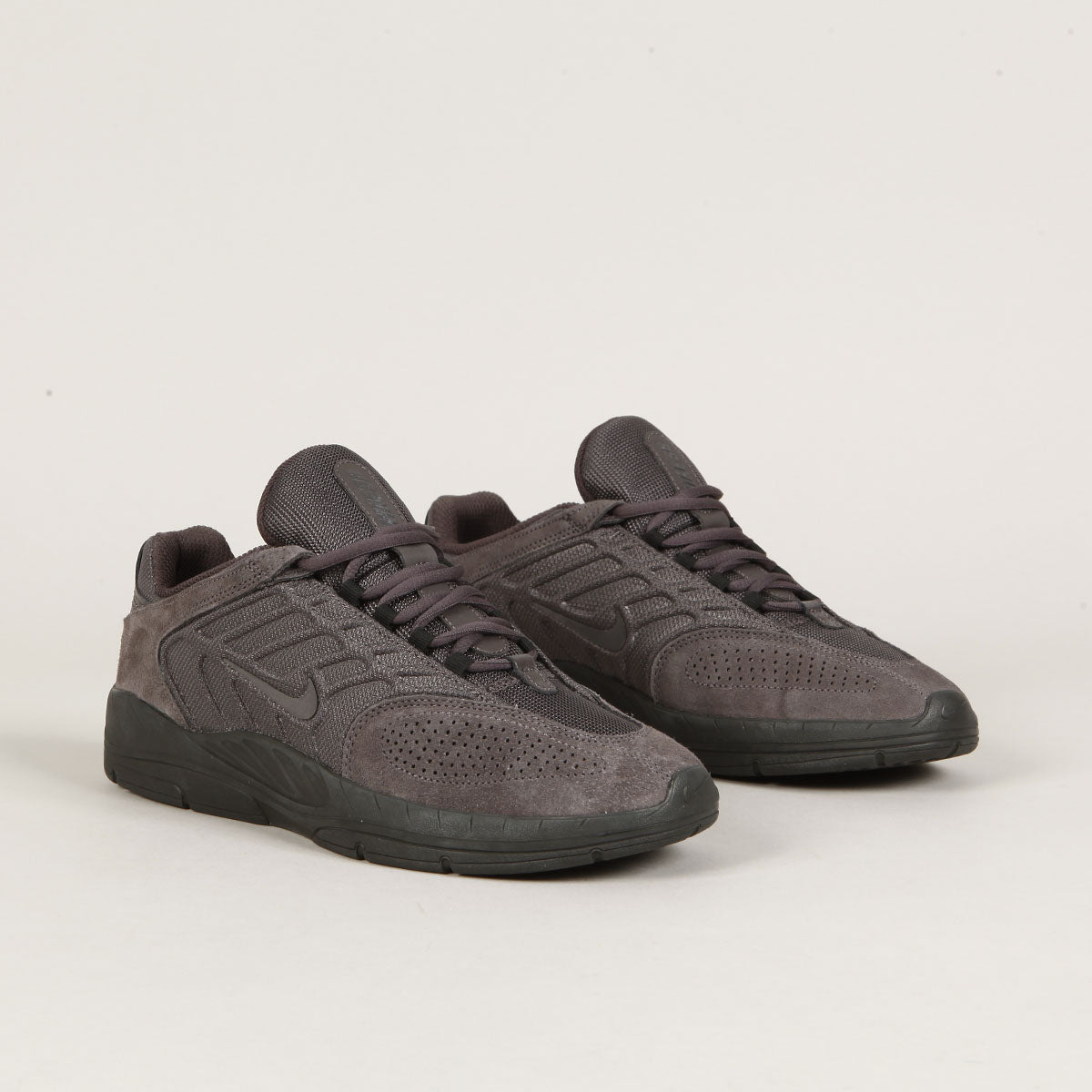 Nike SB Vertebrae Thunder Grey Black