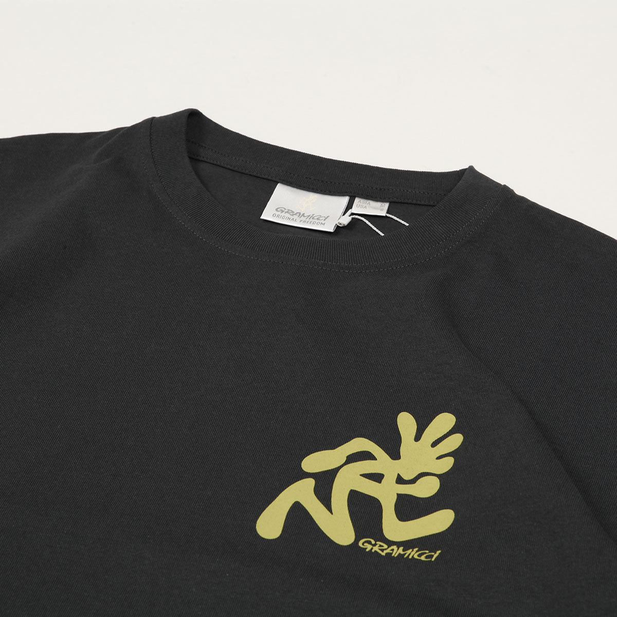 Gramicci Running Man Tee Vintage Black