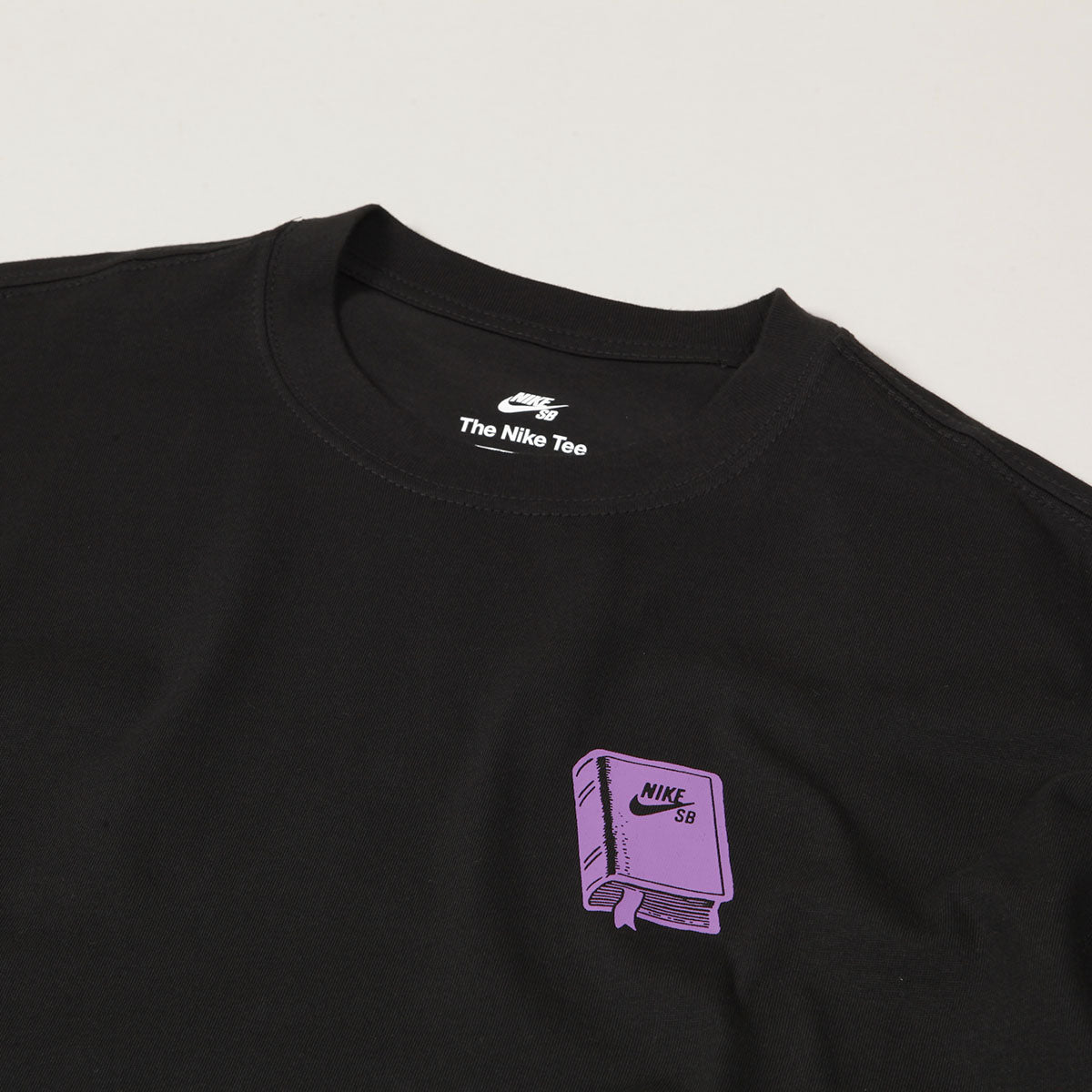 Nike SB Skate Spots Tee Black Purple