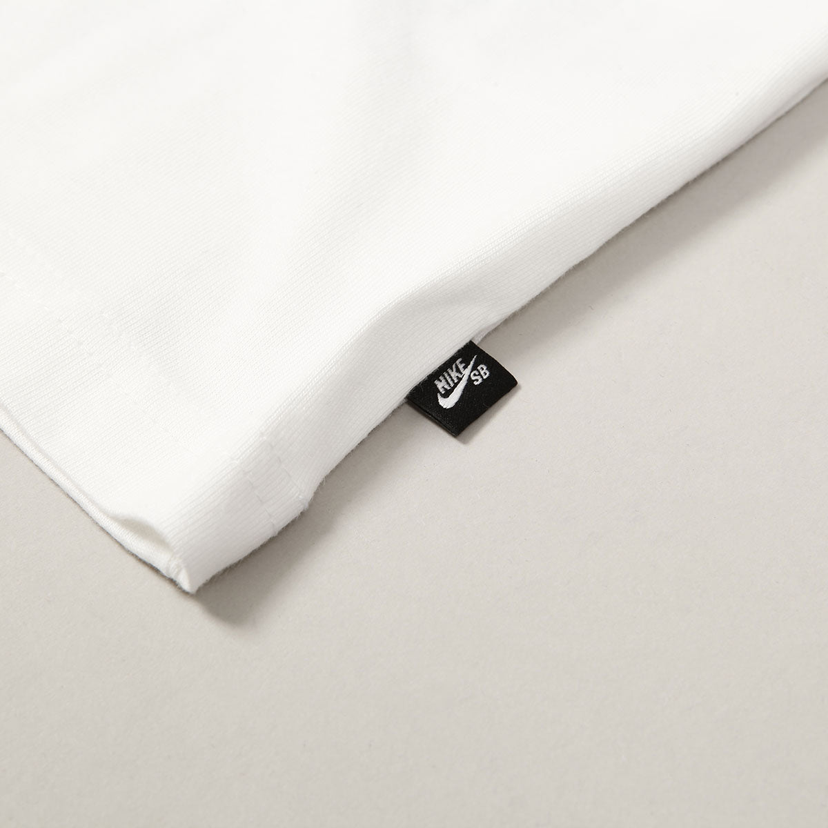 Nike SB Icon Fill Tee White Black