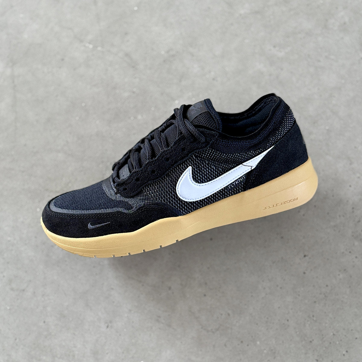 Nike SB PS8 Black White Gum